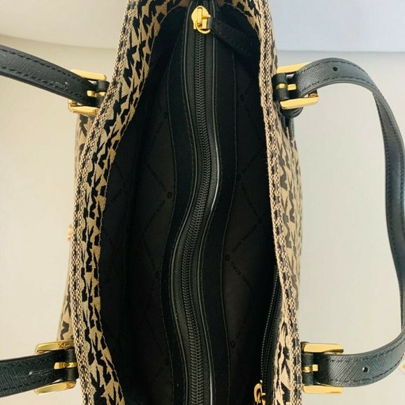 Michael Kors Monogram MK Medium Jet Set Khaki Tote - Picture 7 of 8